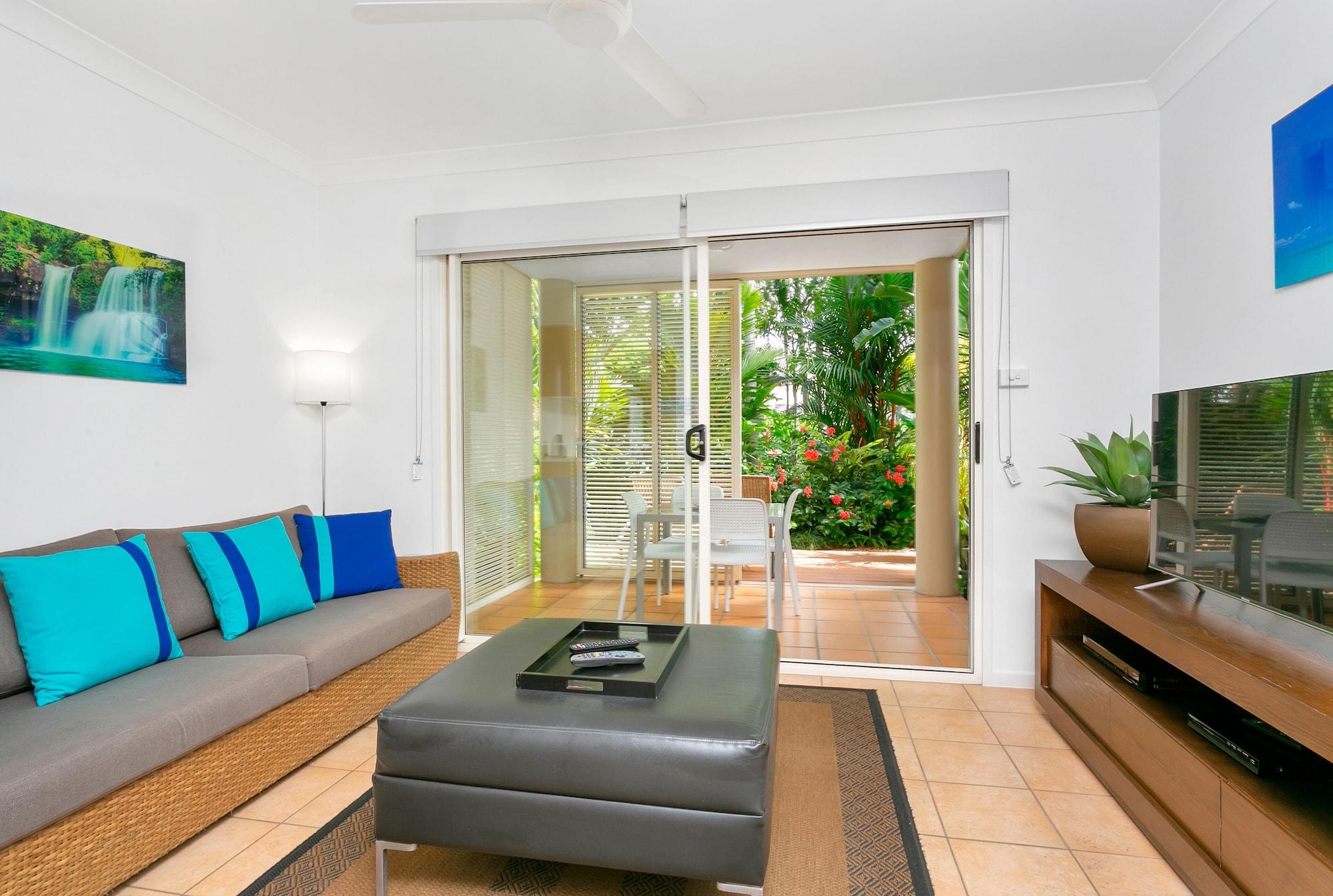 Port Douglas Apartments - Adults Only Oasis Zewnętrze zdjęcie