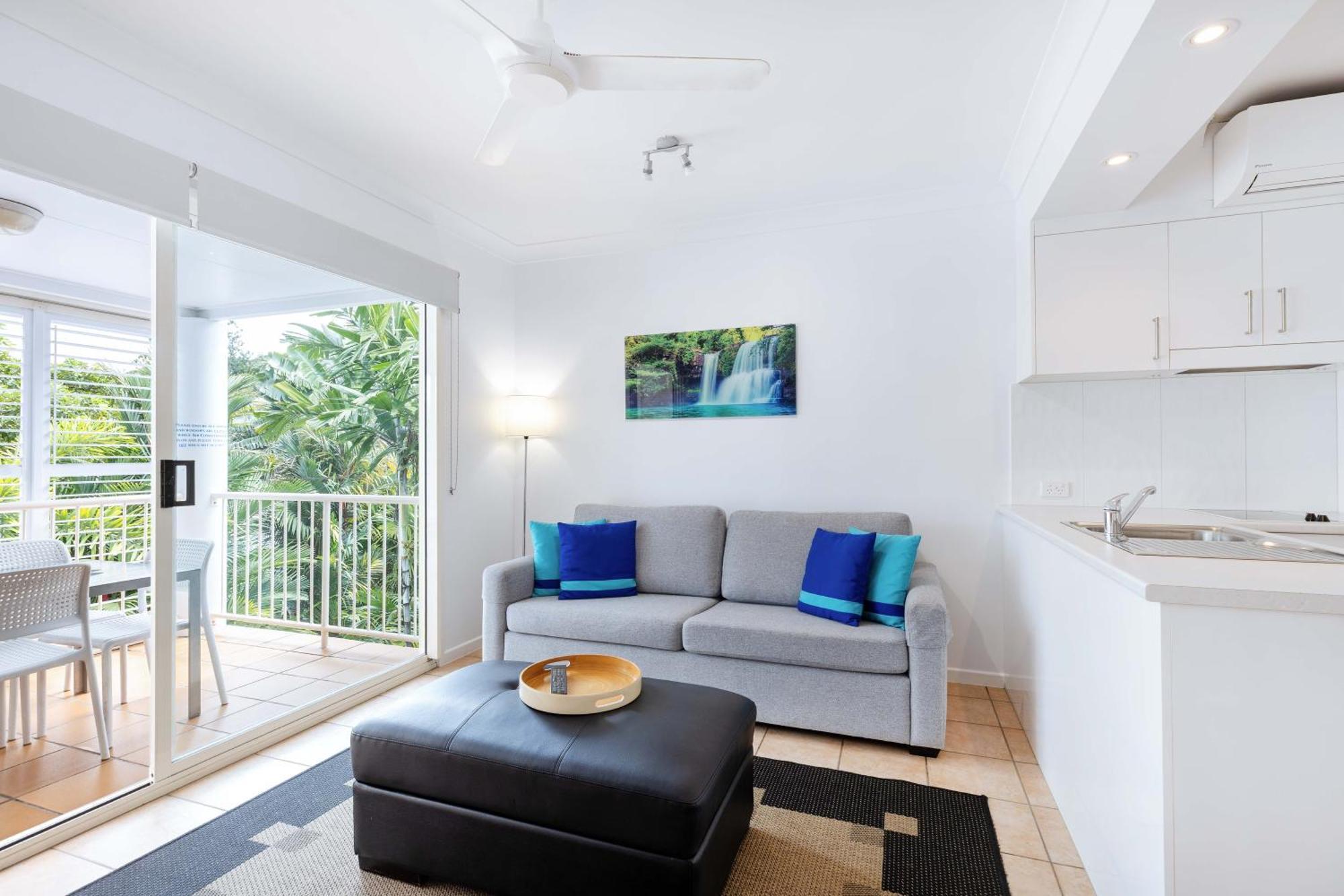 Port Douglas Apartments - Adults Only Oasis Zewnętrze zdjęcie